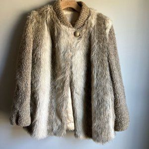 Vintage D'Esprit Dubrowsky & Perlbinder Faux Fur Cream Knit Sleeve Jacket